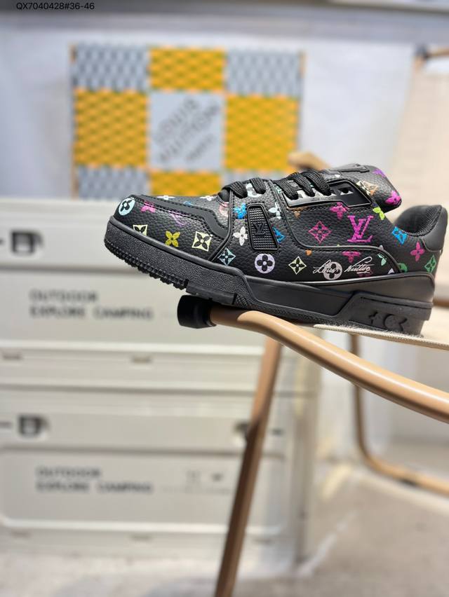 Louis Vuitton Lv Louis Vuitton sneakers New Lv Trainer latest color sports shoes