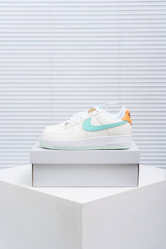 Core Private Air Force 1 Original level, original last, original cardboard to cr