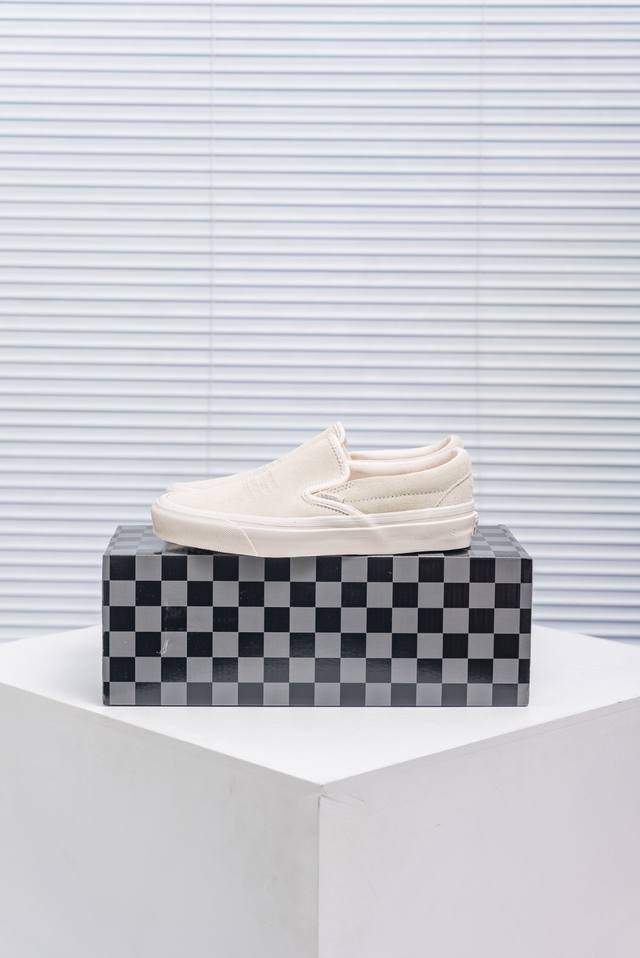 Core Private Neighborhood X Otw By Vans Classic Slip-On 98 Joint Slip-On Black B