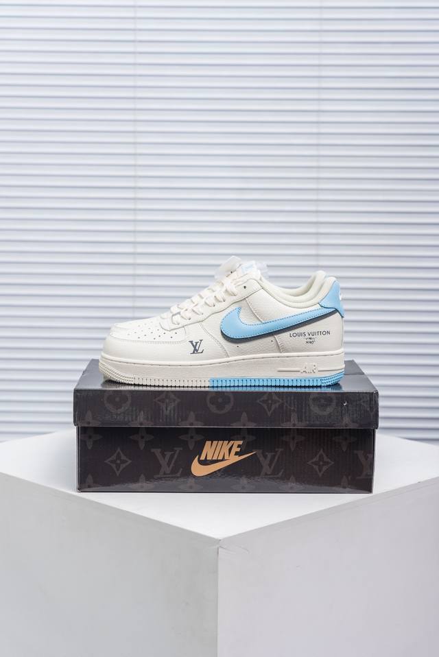 Core Private Air Force 1 Original level, original last, original cardboard to cr