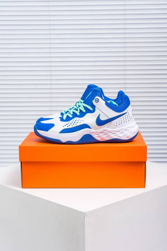 Core Private Nike Nk Fly.By Mid 3 third generation cushioning actual combat bask