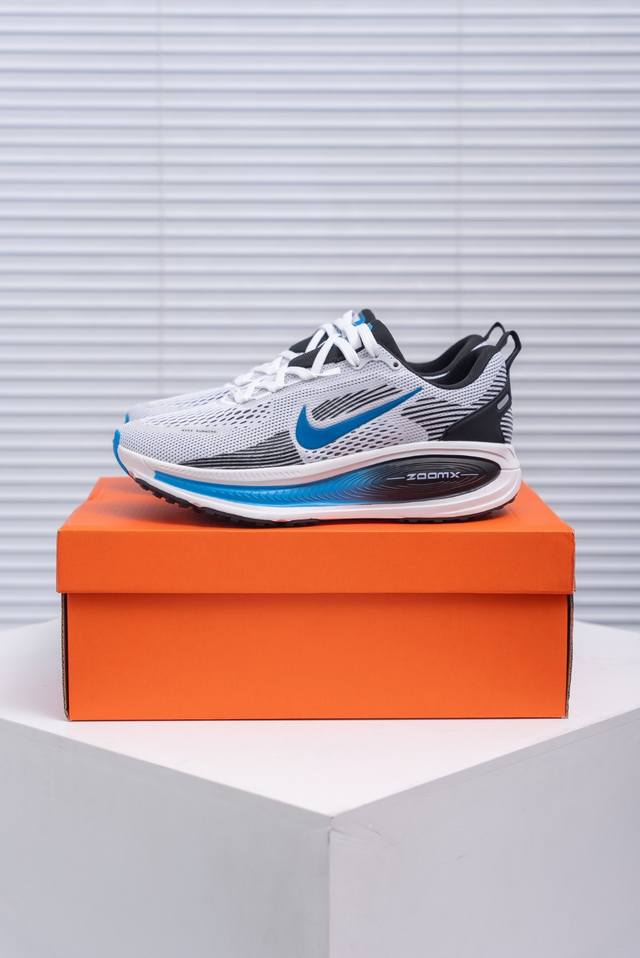 Core Private Nike Air Zoom Vomero 18 New technology advance original shoe develo