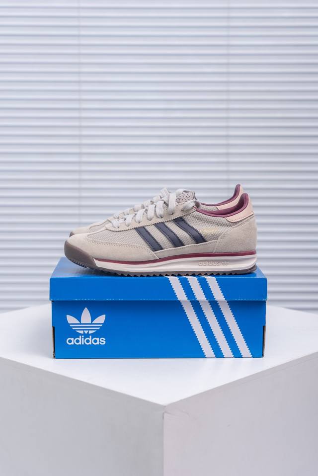 Core Private Adidas Originals Sl 72 Rs Ultra-light and breathable retro jogging