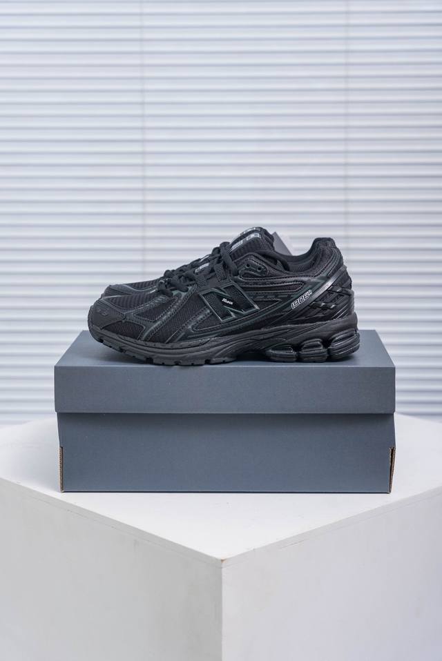 Core Private New Balance 1906 series casual shoes #Made of lightweight cowhide s