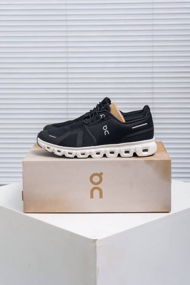 Core Private On Angpao Cloud 6 Outdoor street functional style running shoes Clo