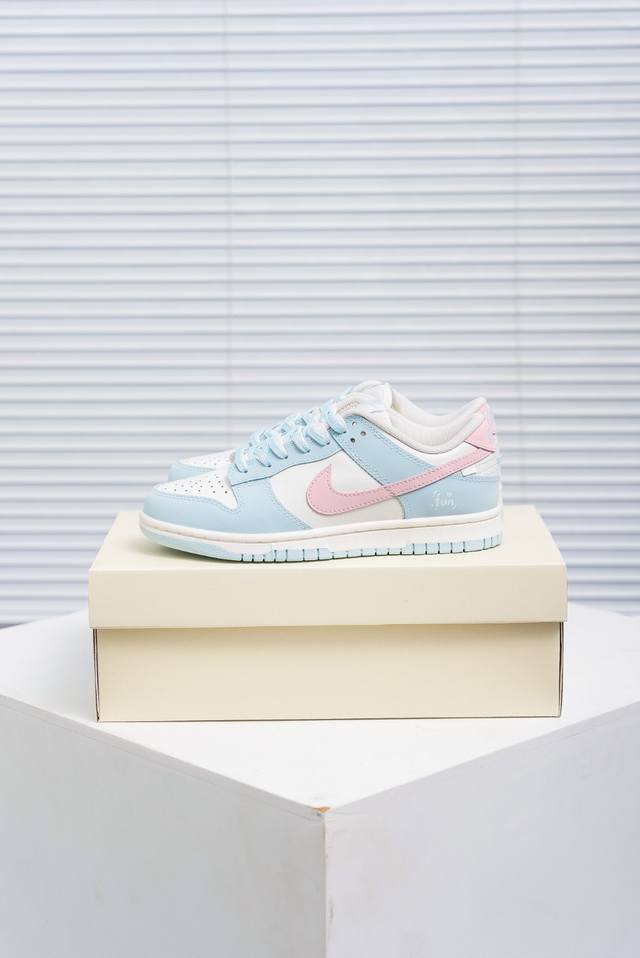 Core Private Nike Dunk full set of original lasts and original molds to create a