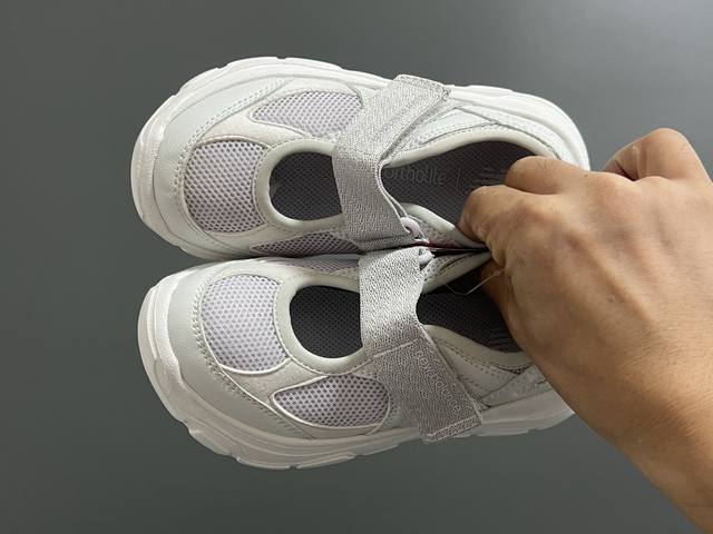 Nb K2202 children's Velcro sandals 22-37 sizes Korean style K2202 Mary Jane sand