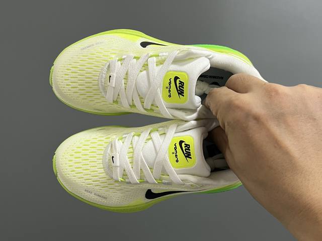 Nk New Vomero 18 children's parent-child cushioning sports shoes Size: 26-35, ad