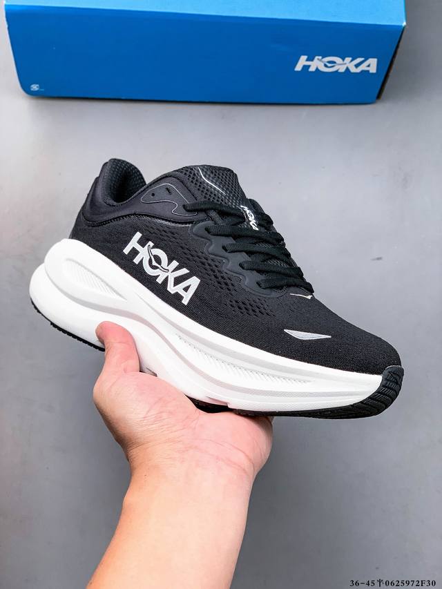 Collection of picturesCorporate level! Hoka One One Bondi 9 Shawn Yue's new cush