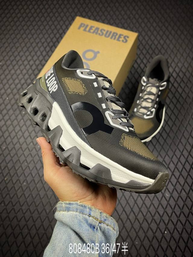 B On Cloudtilt shock-absorbing casual shoes. This sports brand was founded in 20