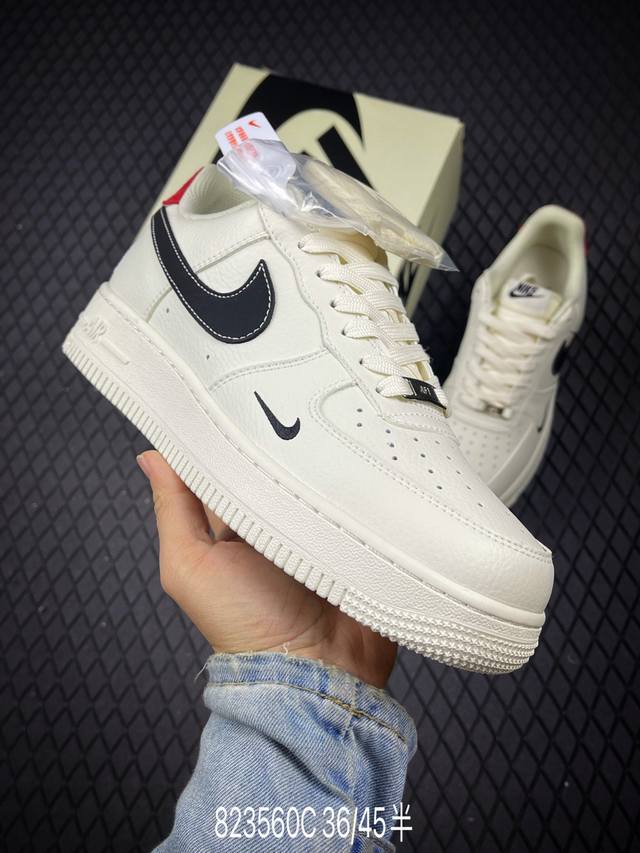 C Corporate-level Nike Air Force 1'07 Lv8 Original last and original cardboard t