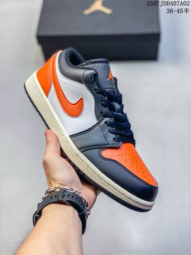 genuine label with half size Jordan Air Jordan 1 comfortable and versatile non-