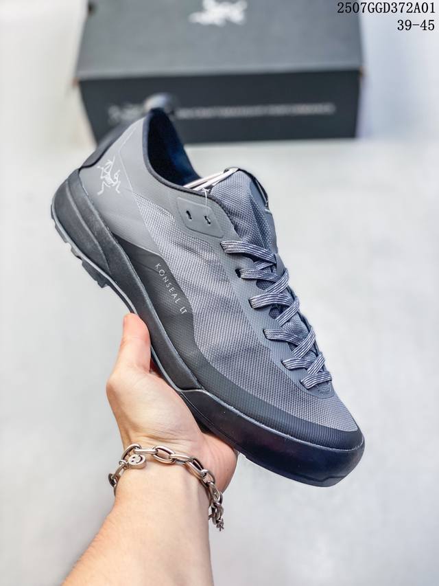 KL Lt Arc'teryx Bora Kragg Shoes Covered Breathable Officially launched simultan