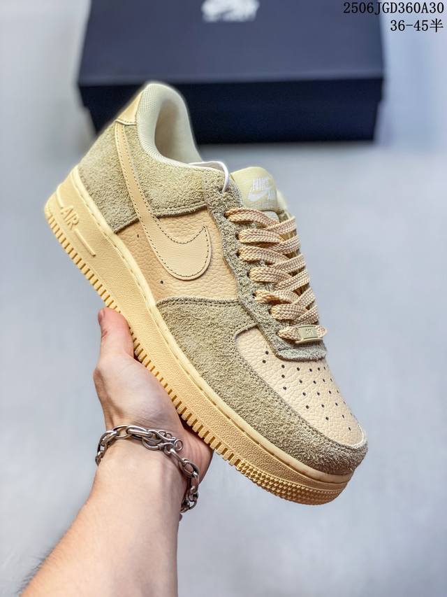Company-level Nike Air Force 7 Original last and original cardboard to create a