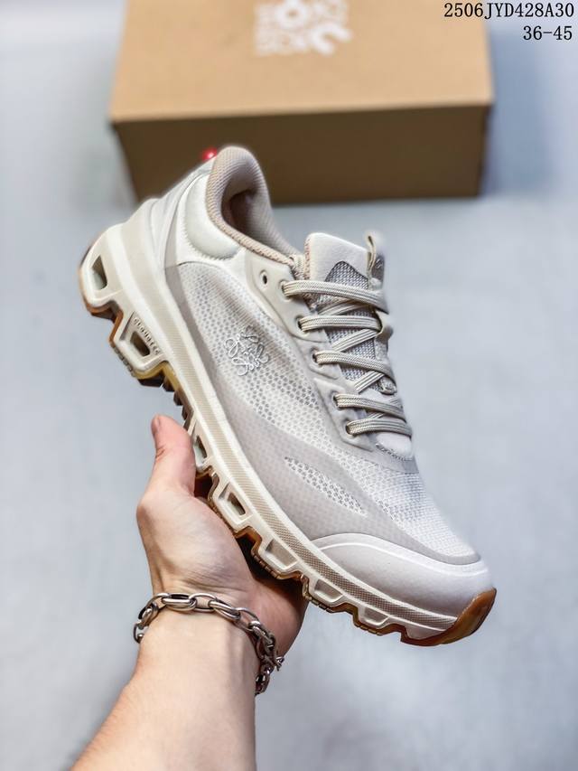 New product company-level Loewe Loewe X On Cloudventure men's and women's runni