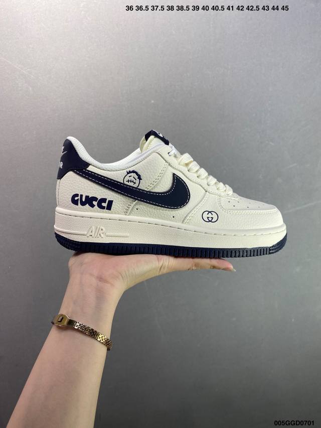 Company-level Nike Air Force 1'07 Lv8 Original last and original cardboard to c