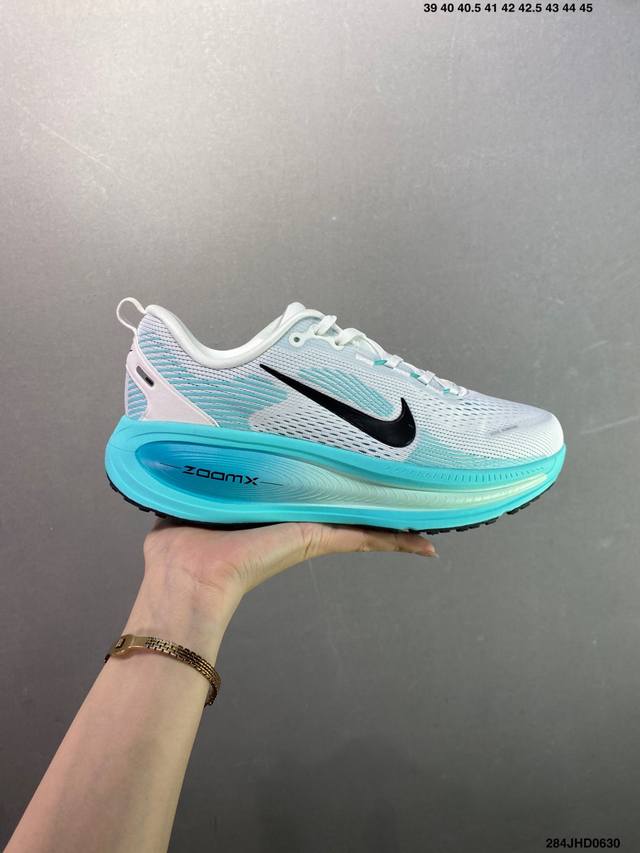 Company-level Nk Air Zoom Vomero 18 Lightweight and comfortable road running sh