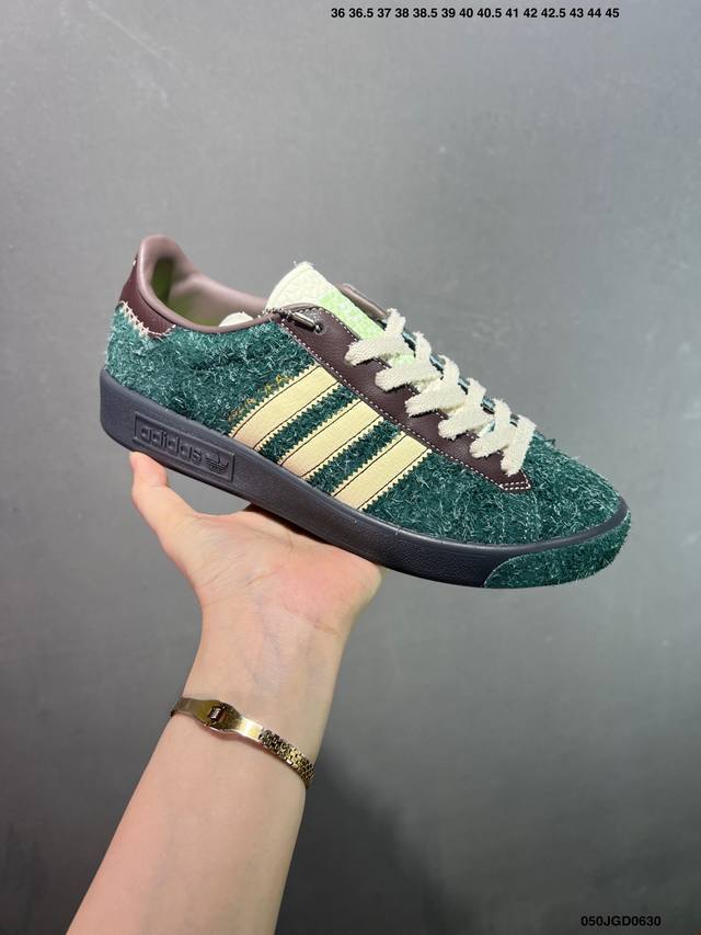 Brain Dead X Adidas Originals Forest Hills Core Adidas comfortable and fashionab