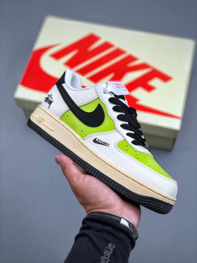 Nike Air Force 1 '07 Low Stussy co-branded fluorescent English beige and black A