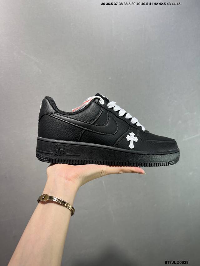 Company-level Nike Air Force 1 Low By You Original last and original cardboard
