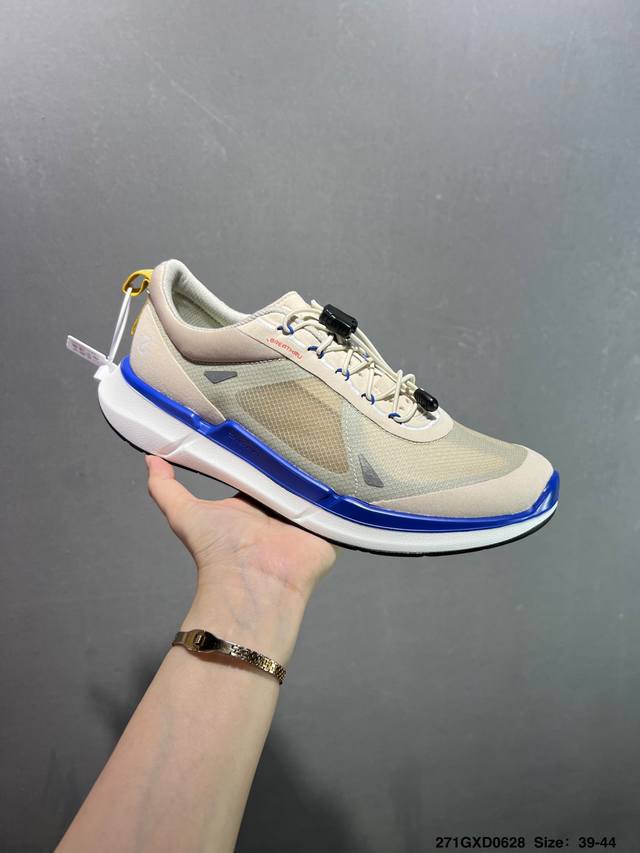 New Ecco Denmark light luxury brand zero-load series celebrity Huang Jingyu's s