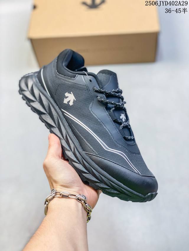 Descente Urban Outdoor series unisex Traxis sports casual shoes summer Size: see