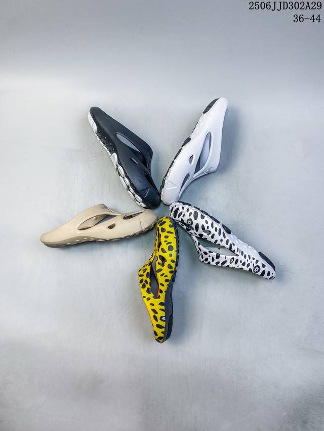 Shantiarts. Keenfootwear.Com Summer cool flip flops Size: 36