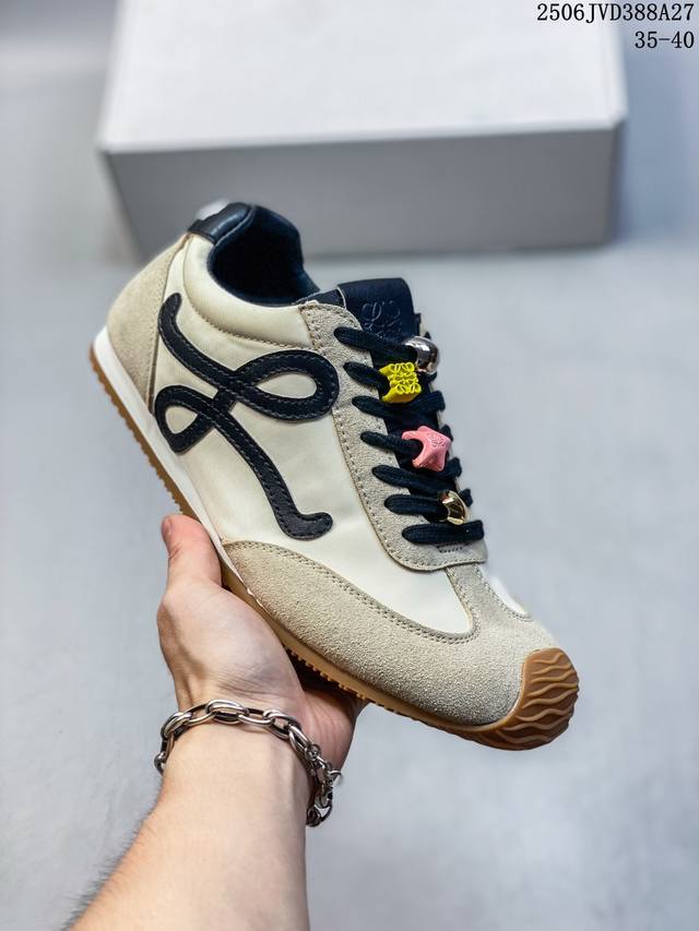 Loewe Ballet Runner 25Ss new spring hit ballet shoes series Forrest Gump retro s