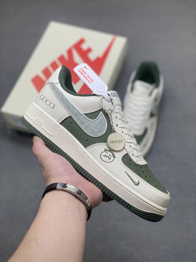 Limited sale overseas! Corporate-level Nike Air Force 1 '07 Low Air Force One l