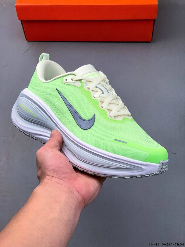 Company level! Nike Vomero 18 Plus Nike comfortable shock-absorbing and non-sli
