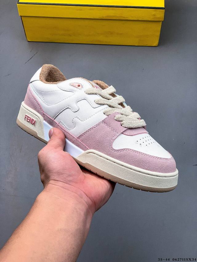 Fendi Fendi hit Fd Match capsule series Outsole: original mold multi-color patch