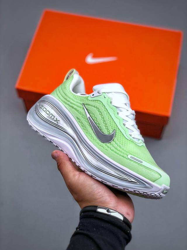 Nike Air Zoom Vomero Plus New technology advances the development of original sh