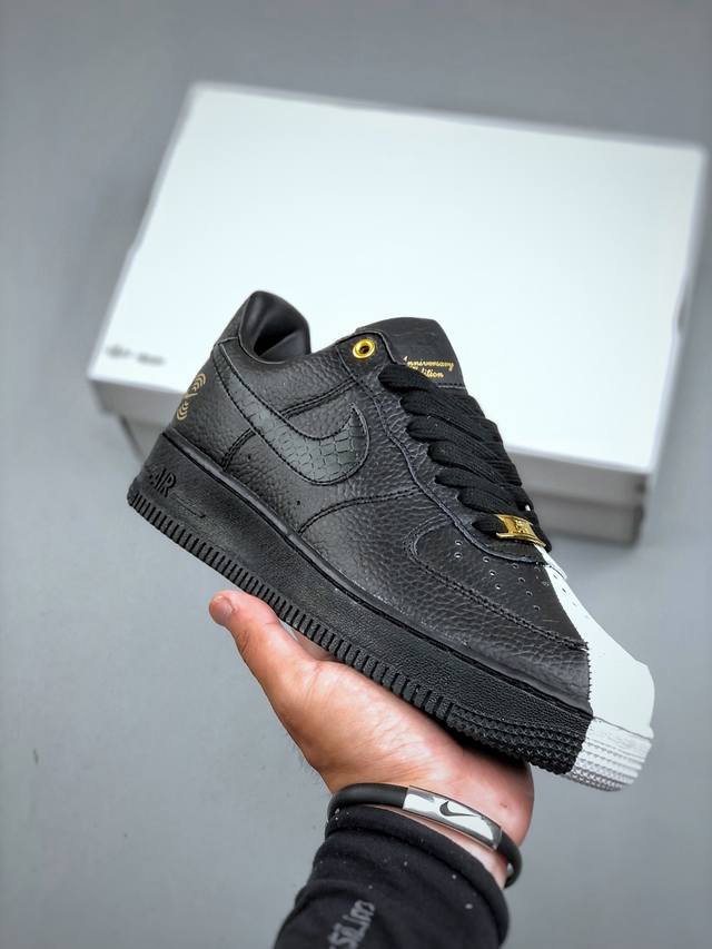 Nike Air Force 1 Low black and white original last original cardboard to create