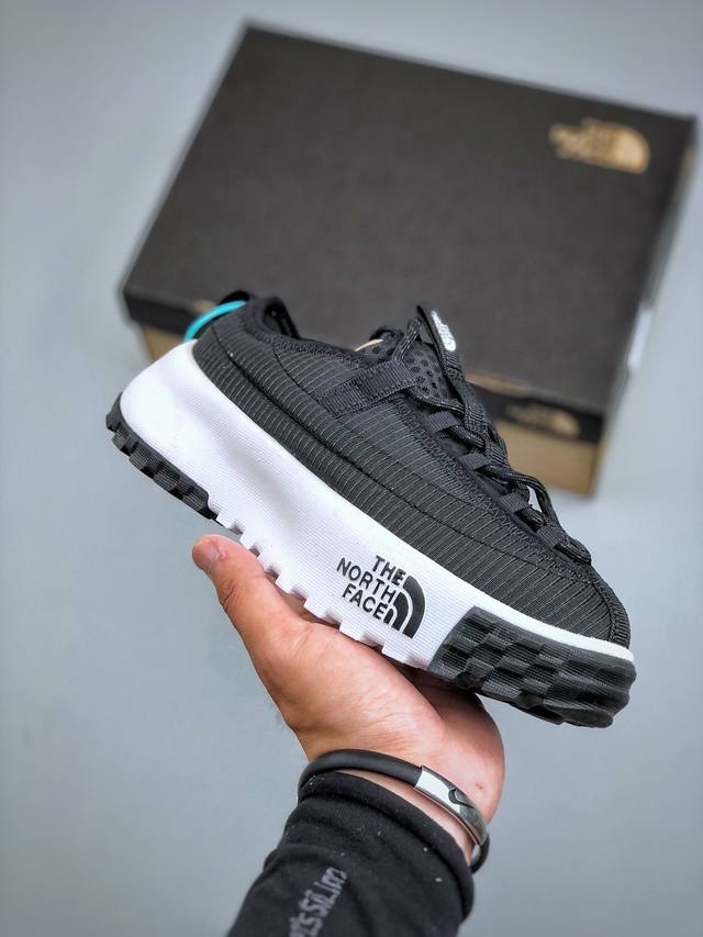 The North Face Never Stop comfortable and versatile non-slip breathable low-top