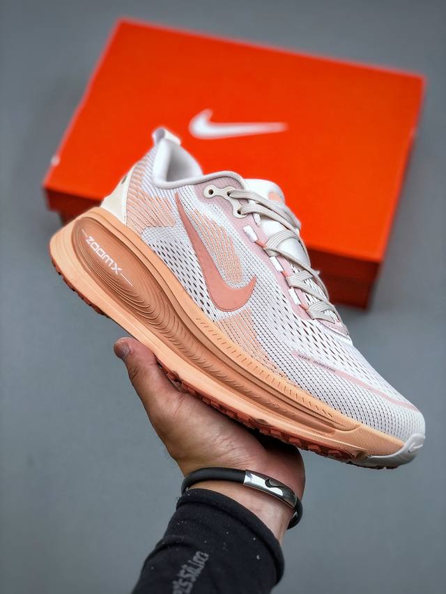 Nike Vomero 18 Nike comfortable shock-absorbing and non-slip low-top running sho