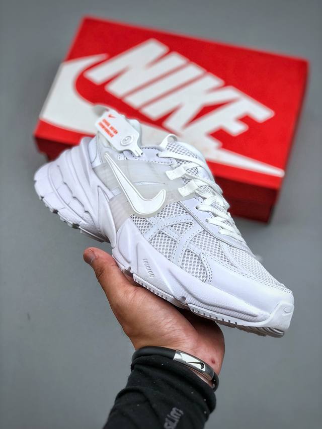 Nike V2K Run running shoes retro style mesh breathable sports shoes gray and sil