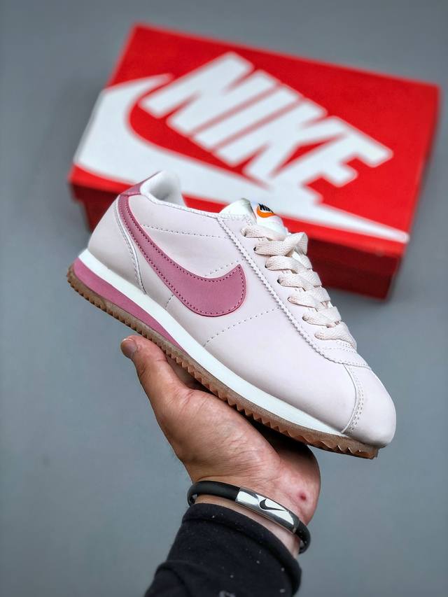 Nike Classic Cortez Nike Classic Lightweight and Comfortable Men's Forrest Gump