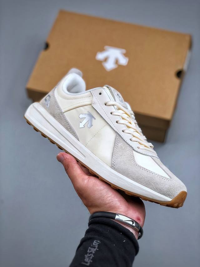 Descente Chron series unisex Chron retro sports casual shoes Item number: D5231L