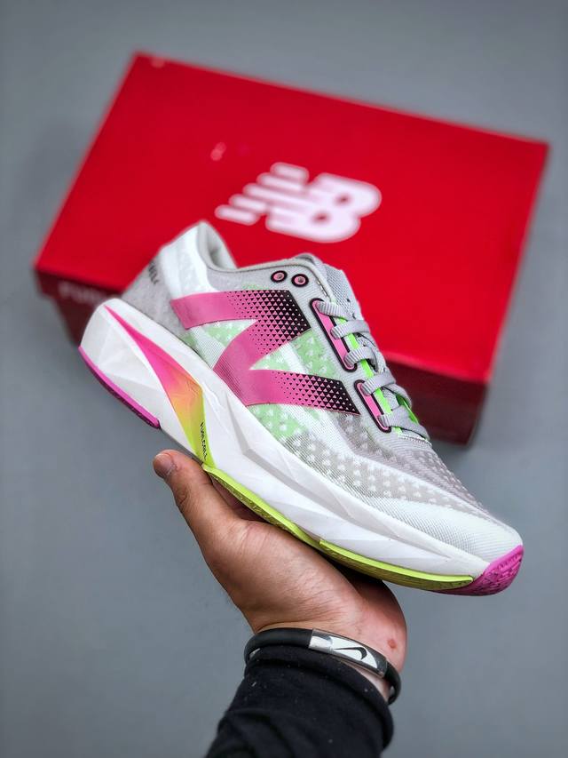 New Balance Fuelcell Rebel V4 low-top non-slip wear-resistant all-match casual r