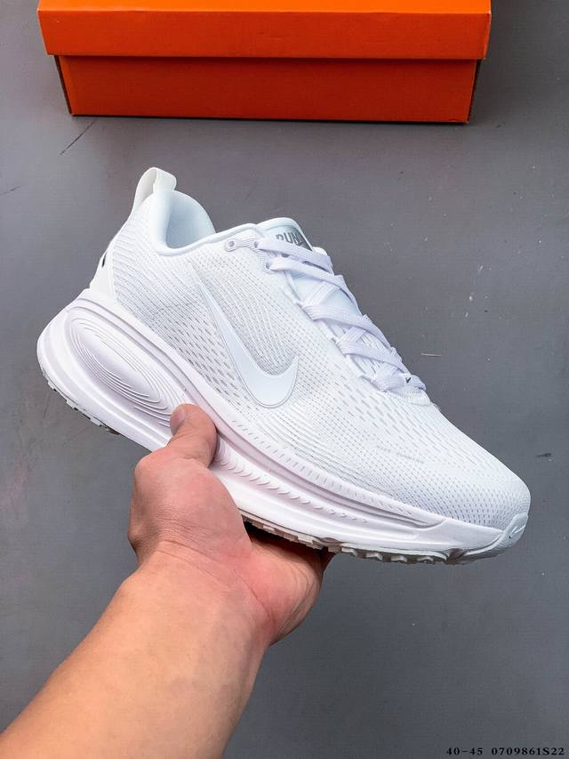 Nike Air Zoom Vomero 18 Cushioned and breathable casual running shoesThe new ver