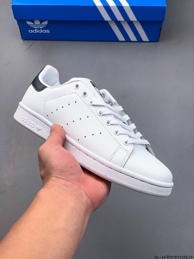 True half size! Adidas Originals Stan Smith Smith classic versatile casual shoe