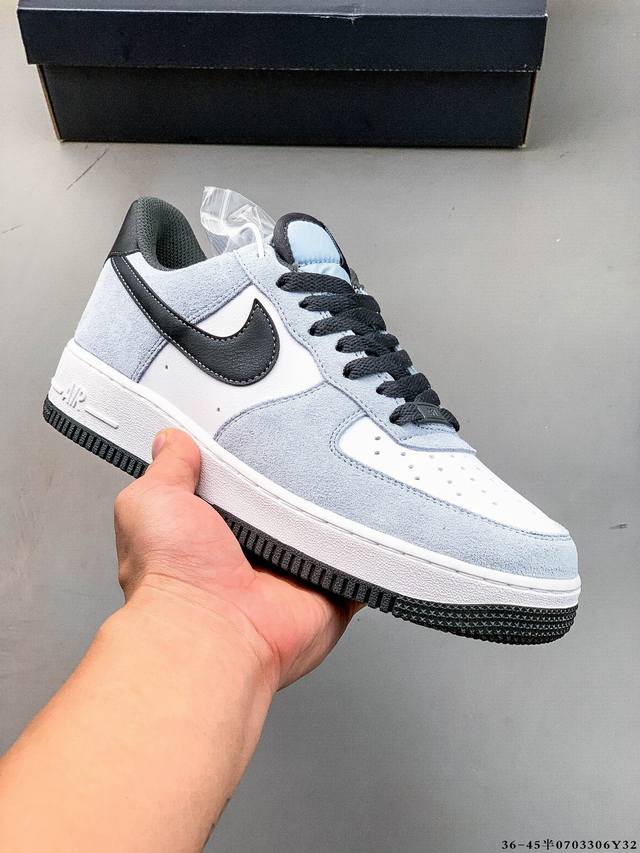 Original last data paper version, made of hard high-quality leather upper mater