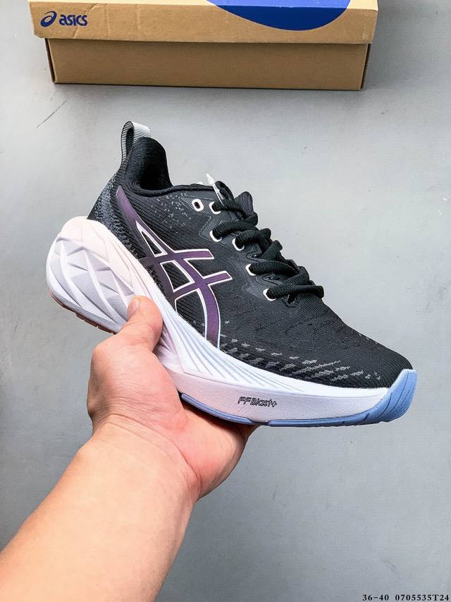 Collection of picturesAsics Novablast 4 lightweight cushioning and breathable ca