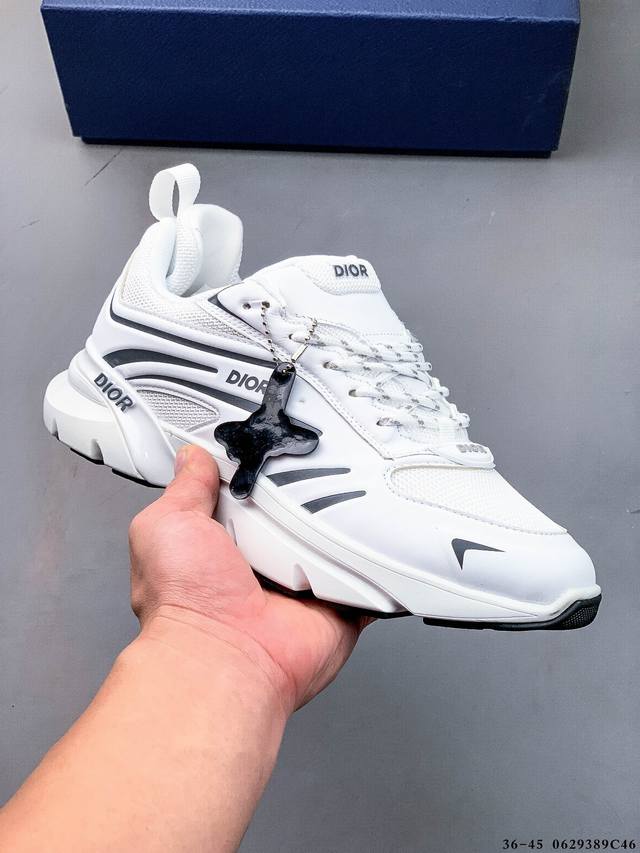 Dior Dior's latest B44 Blade series couple's casual thick-soled sneakers running