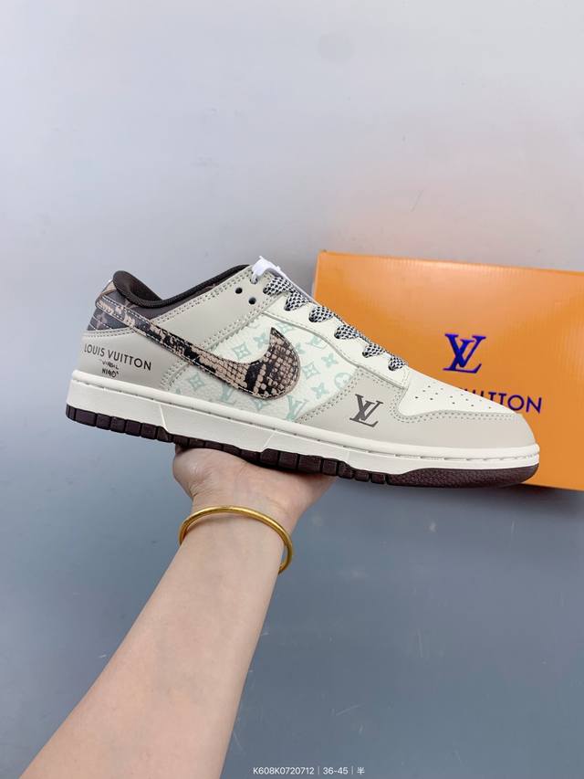 High-end custom Nike Sb Dunk Low High-end custom low-top casual sneakers Custom