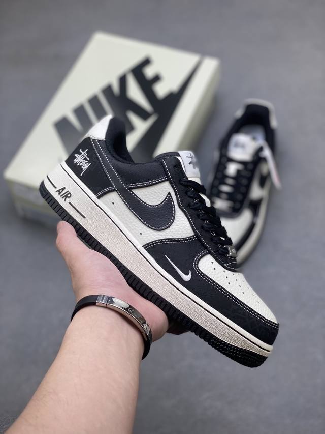 Limited sale overseas! Corporate-level Nike Air Force 1 '07 Low Air Force One l