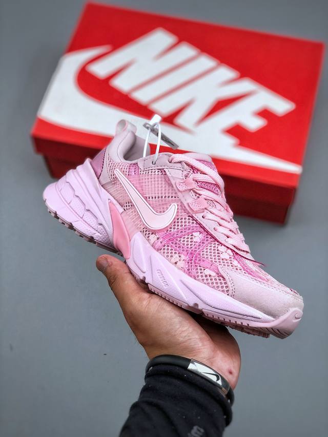 Nike V2K Run running shoes Retro style mesh breathable sports shoes Pink tight u