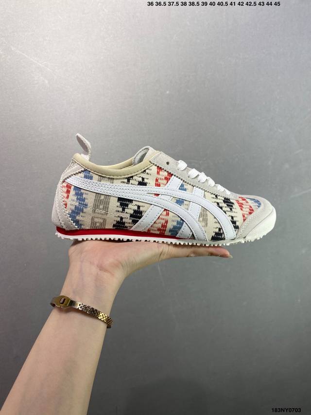 Onitsuka Tiger Mexico 66 Versatile item Mexico 66 is the most classic style of O