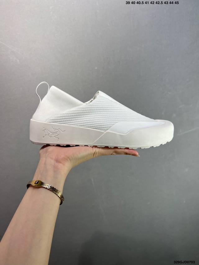 Core Private Company-level Arc'teryx Bora Kragg Shoes covered breathable women's