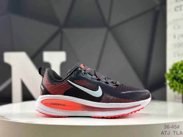 Authentic half-size Nike Vomero 18 comfortable, cushioned, and slip-resistant lo